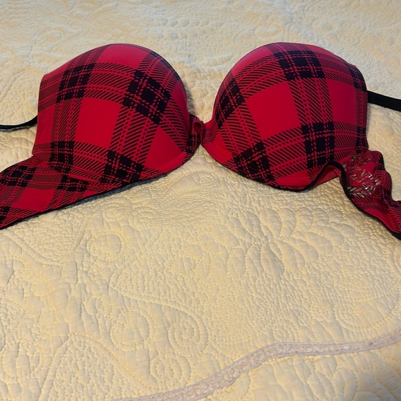 PINK Victoria's Secret Other - PINK Victoria’s Secret bra